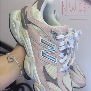 New Balance Women's Light Pink and Gray Sneakers